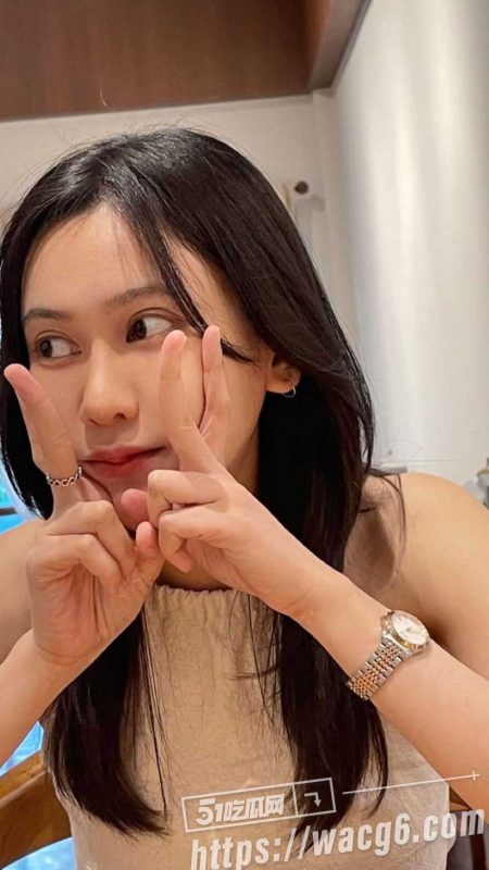 OnlyFans泰国知名极品潮妹 诺伊 献出高清合集大放送 自慰啪啪口爆吞精应有尽有!-51吃瓜网