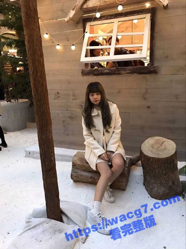 热恋小情侣露脸性爱自拍 清纯眼镜小美女吃鸡好熟练   被操到翻白眼精液从嘴角流满全身-51吃瓜网