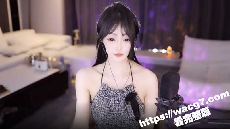 重磅内部资讯 国内嫩模 菲比 超大尺度4K双穴特写私拍 女神大胆掰开嫩穴 上演真实制服诱惑! - 51吃瓜网-51吃瓜网