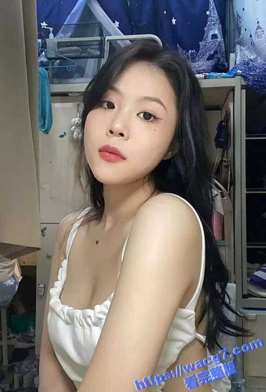 约炮反差高冷大三学姐 多次约酒终于得手 到酒店往死里操 骚话连篇骚气逼人！-51吃瓜网