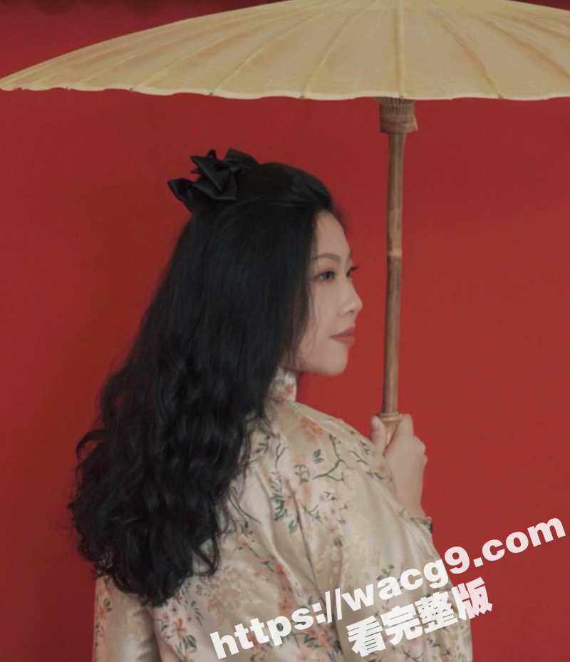 在美留学生刘诗彤 身材很棒的极品骚货 长期给人当M 各种私下自虐 吞精饮尿随意露出 真是够骚的 - 51吃瓜网-51吃瓜网