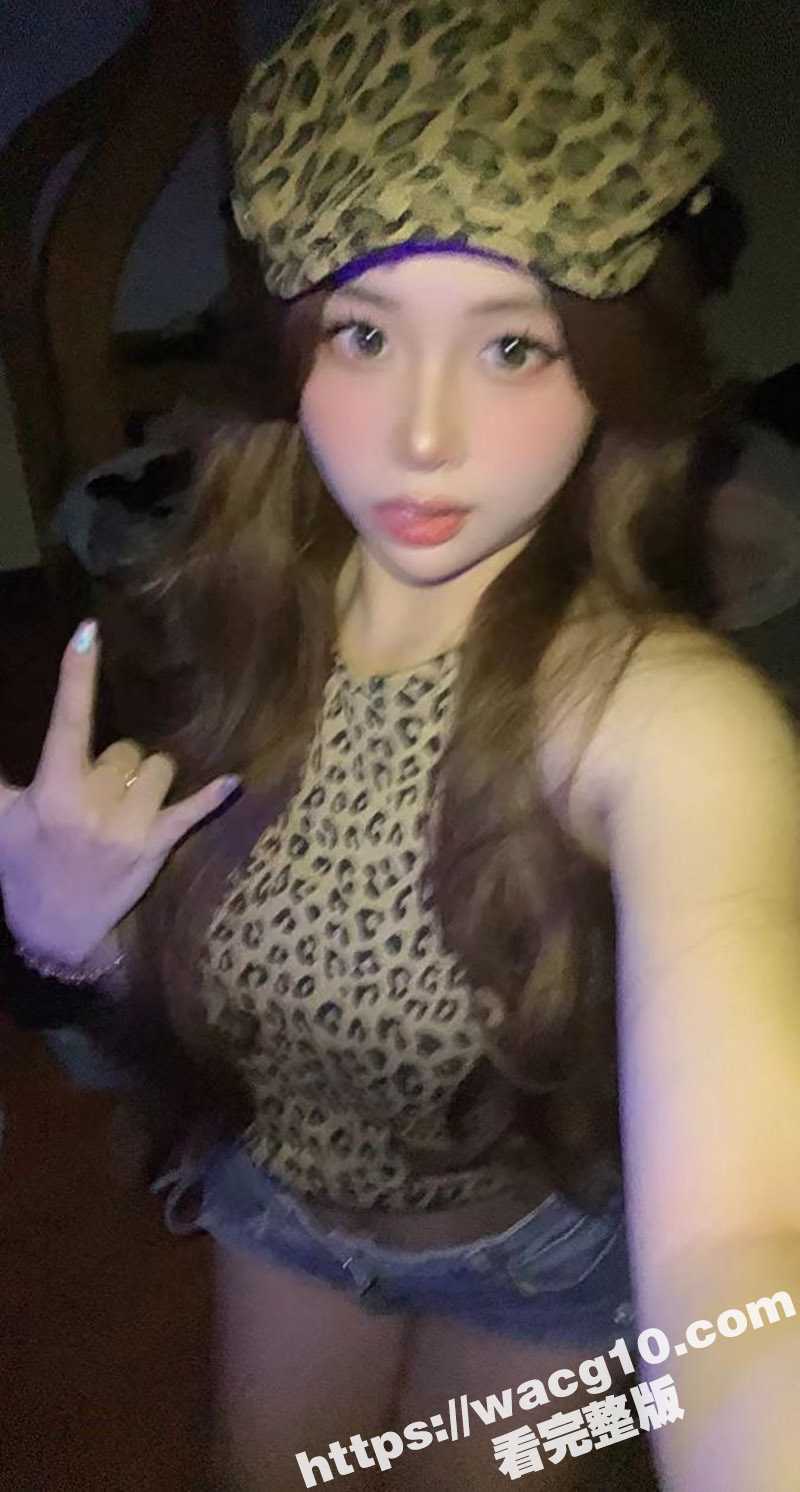 广州骚逼前女友李潼欣 高颜值的性感骚逼 身边好多人意淫她 分手后把视频曝光 - 51吃瓜网-51吃瓜网