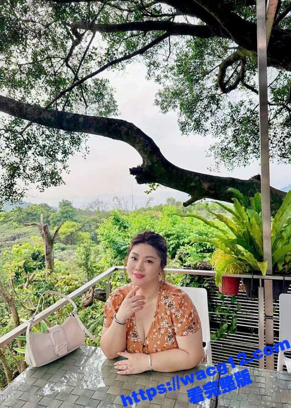 爆乳熟女户外野战 趴着公园石碑上被大屌狂插 激臀晃乳后入榨射！极致淫荡！！-51吃瓜网