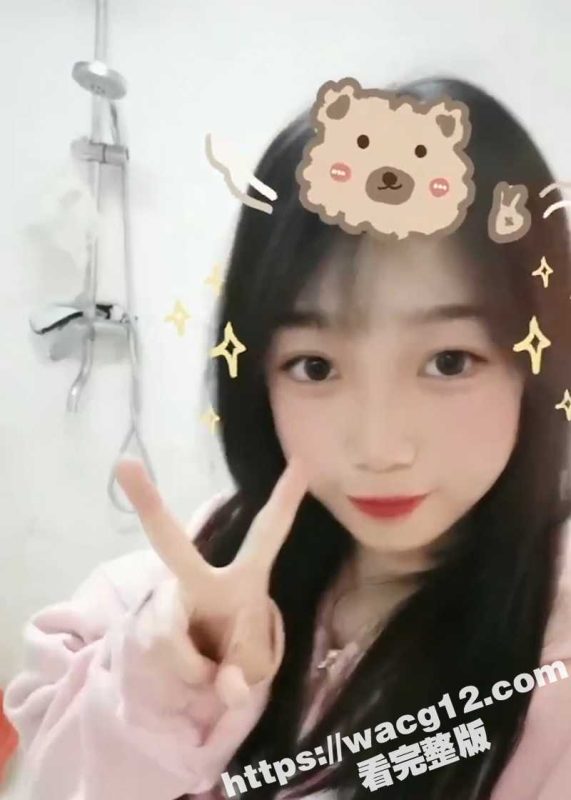 极品反差婊曝光！表面清纯的美乳大学生竟在床上狂吃屌 小骚穴被操到流白浆！-51吃瓜网