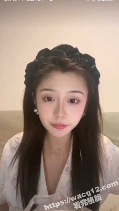 抖音极品女神露点瞬间 都是极品的颜值主播 有没有你追的她呢 快来看看这些女神的精彩时刻吧-51吃瓜网