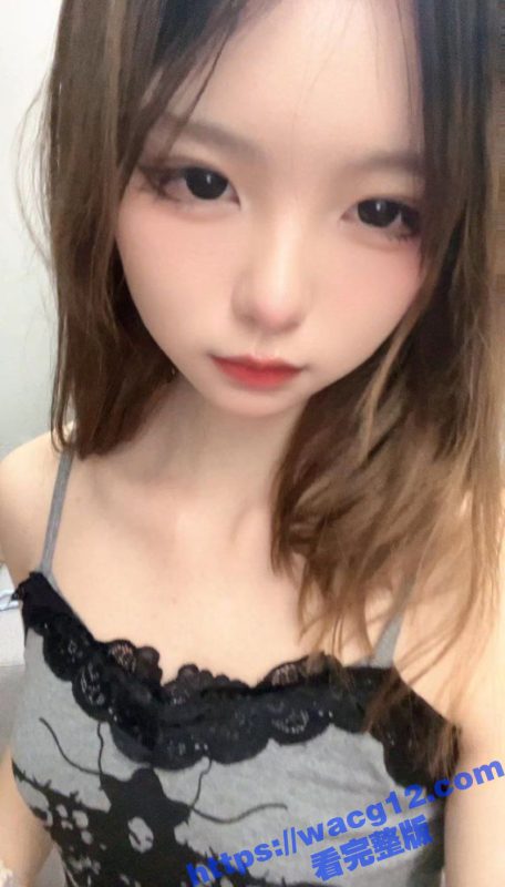 爆火网红婊子软软汁！骚穴直播极品白虎嫩逼大尺度曝光！纯欲美少女现场手淫上瘾！-51吃瓜网