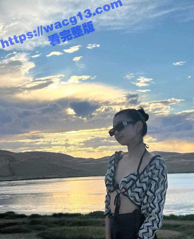 来看看6000约炮的石家庄20岁学生妹什么样 粉嫩的奶子和无毛嫩逼让人眼前一亮 听话照做样样精通!-51吃瓜网