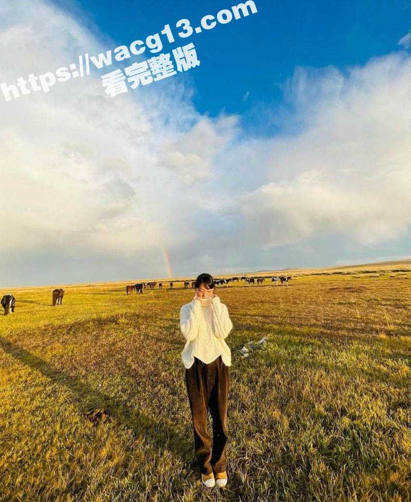 呼伦贝尔20岁骚逼 诺敏 和闺蜜刘娇 大玩4P混战 充分发挥了姐妹齐心 其利断精的优势 将两位男友力斩逼下! - 51吃瓜网-51吃瓜网