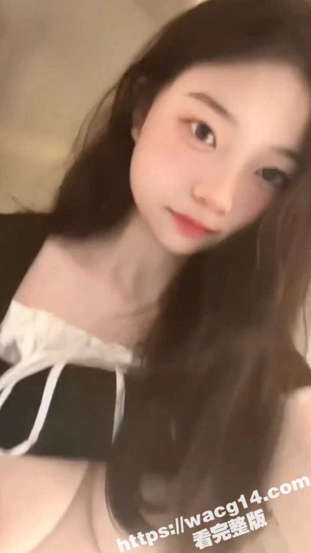 极品高中生全裸自拍流出 童颜巨乳的傲人身材毫无吝啬的展示给男友观看 反差感极强！-51吃瓜网