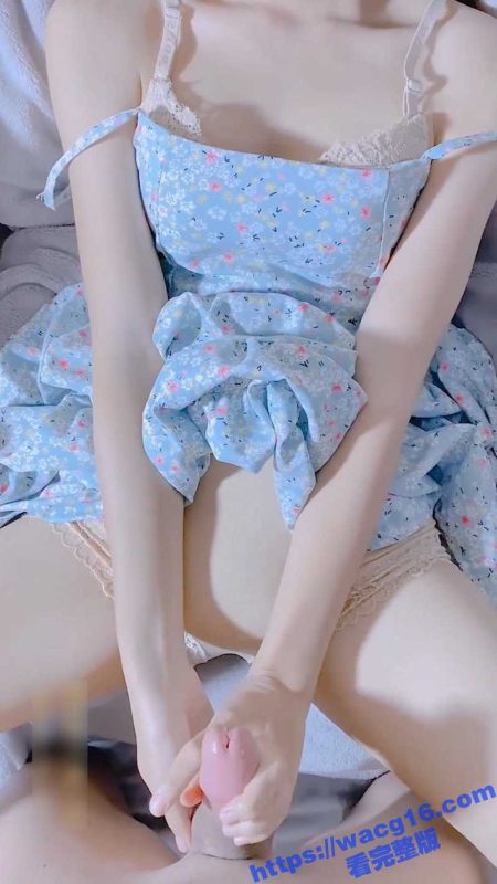 酒店玩操校园女神 奶油肌肤白嫩清纯 美乳坚挺粉嫩 被叔叔的大肉棒无情蹂躏 紧致小穴太诱人了-51吃瓜网