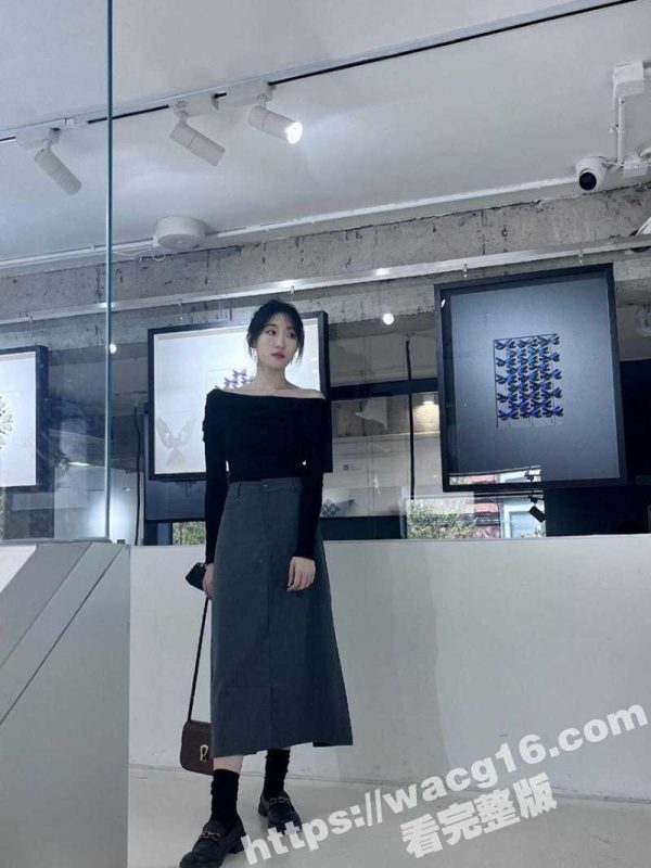 北京极品情侣性爱视频流出！极品长腿 美乳小穴 调教爆操不忍直视！分手惨遭男方曝光！-51吃瓜网