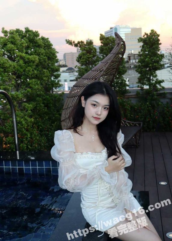 超级反差女神艾米的极致性爱狂欢 口交吞精被陌生人三通 多人轮奸内射灌精 狂野肉欲盛宴！-51吃瓜网