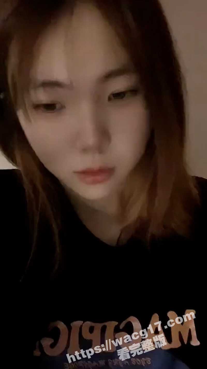 大二学姐沦陷于欲望深渊 在宿舍大胆自拍自慰视频 纯洁外表下隐藏极致反差性癖 - 51吃瓜网-51吃瓜网