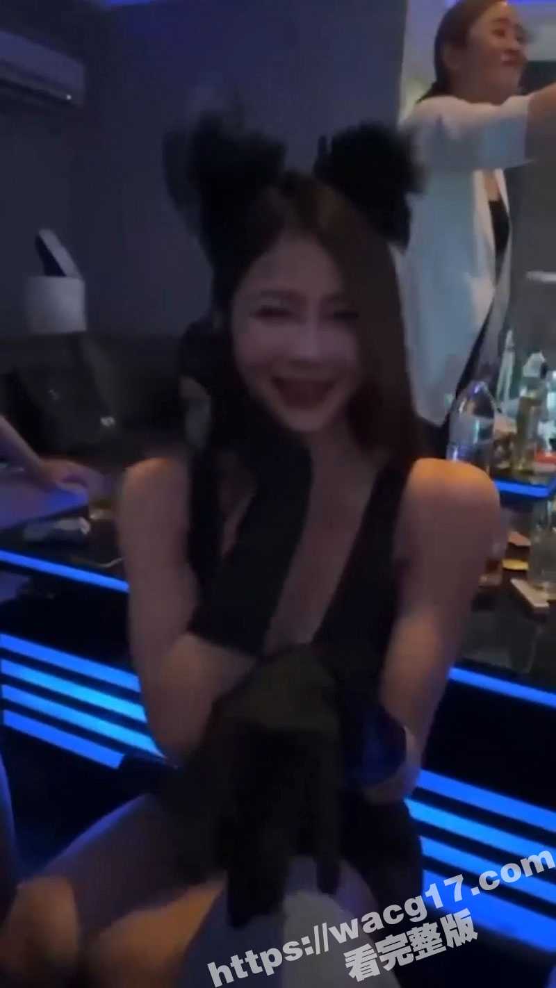 每日大赛之【淫乱KTV】欢迎各大网友来评审投稿 - 51吃瓜网-51吃瓜网