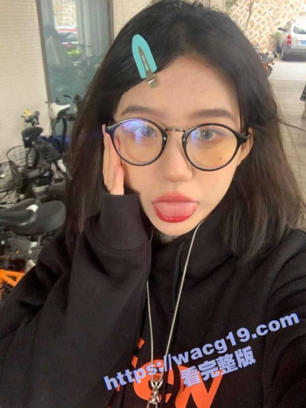 微博网红伊伊子激情自慰！双峰挺拔圆润 紧窄玉穴冒淫水自带光泽 极品身材肥而不腻！-51吃瓜网