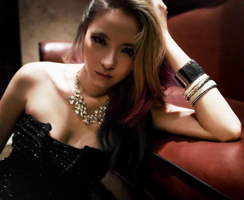 台妹甜腻呻吟酥麻入骨  一流模特沦为有钱人玩物  昔日女神如今成金主的骚母狗-51吃瓜网