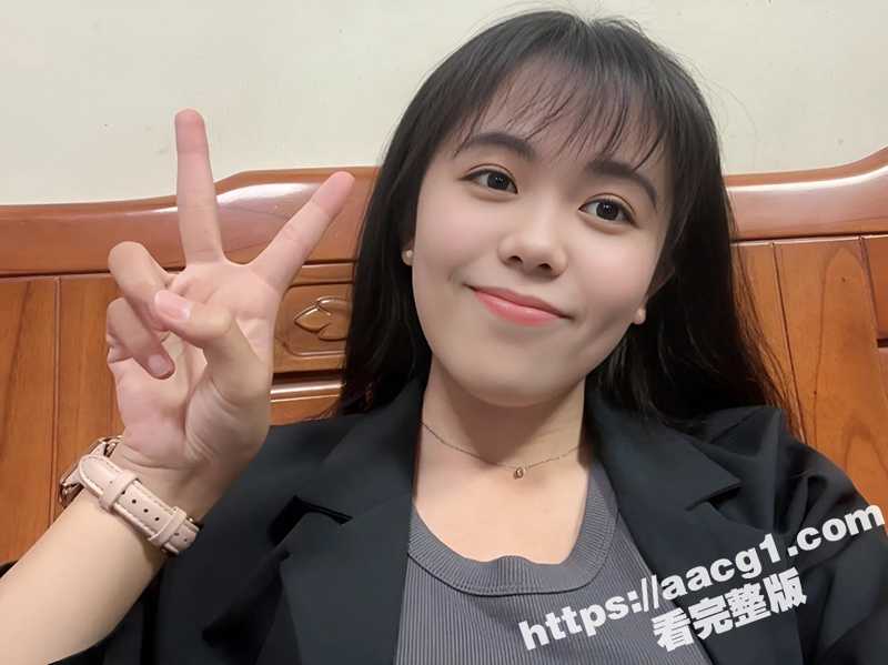 纯真少女遭恶意曝光 福建厦门极品嫩妹 王思雅 自慰大秀 淫荡表情粉嫩小穴 令人目眩神迷-51吃瓜网