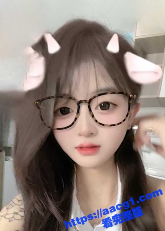 四川旅游学院 陈蓓元 清纯美女下海做外围捞金 2600大洋包夜 疯狂无套爆操-51吃瓜网