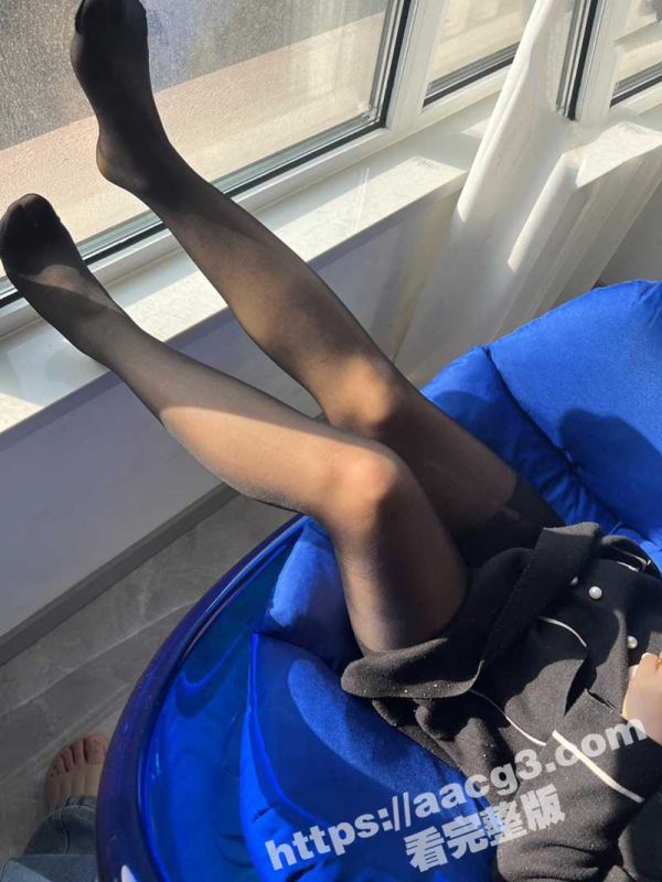 海角 内心中的黑暗之神新作 一日操俩逼 奶奶就在隔壁 与姐姐疯狂乱伦-51吃瓜网