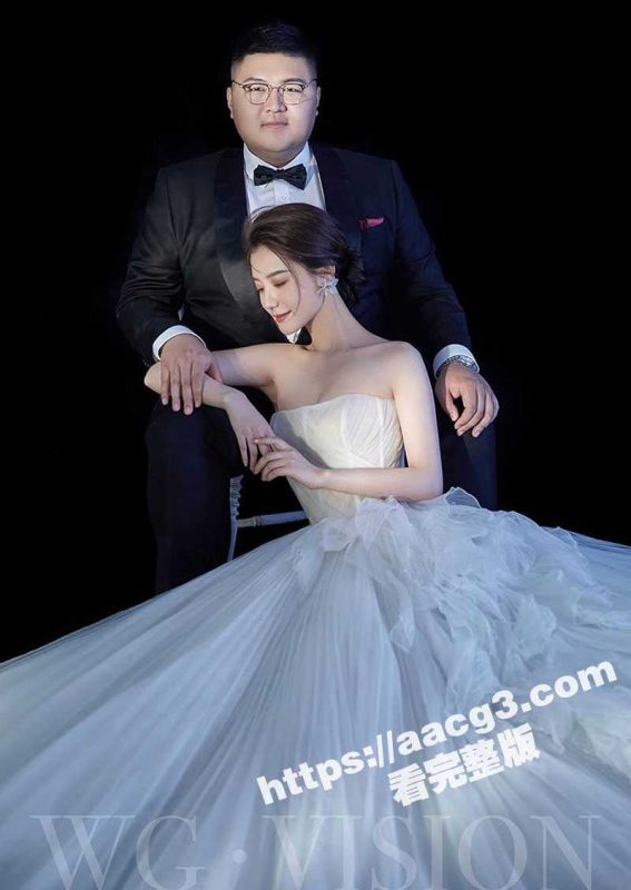 抖音千万网红猴哥 老婆 何钰欣 和非诚勿扰男嘉宾 张昱诚 传出绯闻 猴哥头顶绿帽努力工作!-51吃瓜网