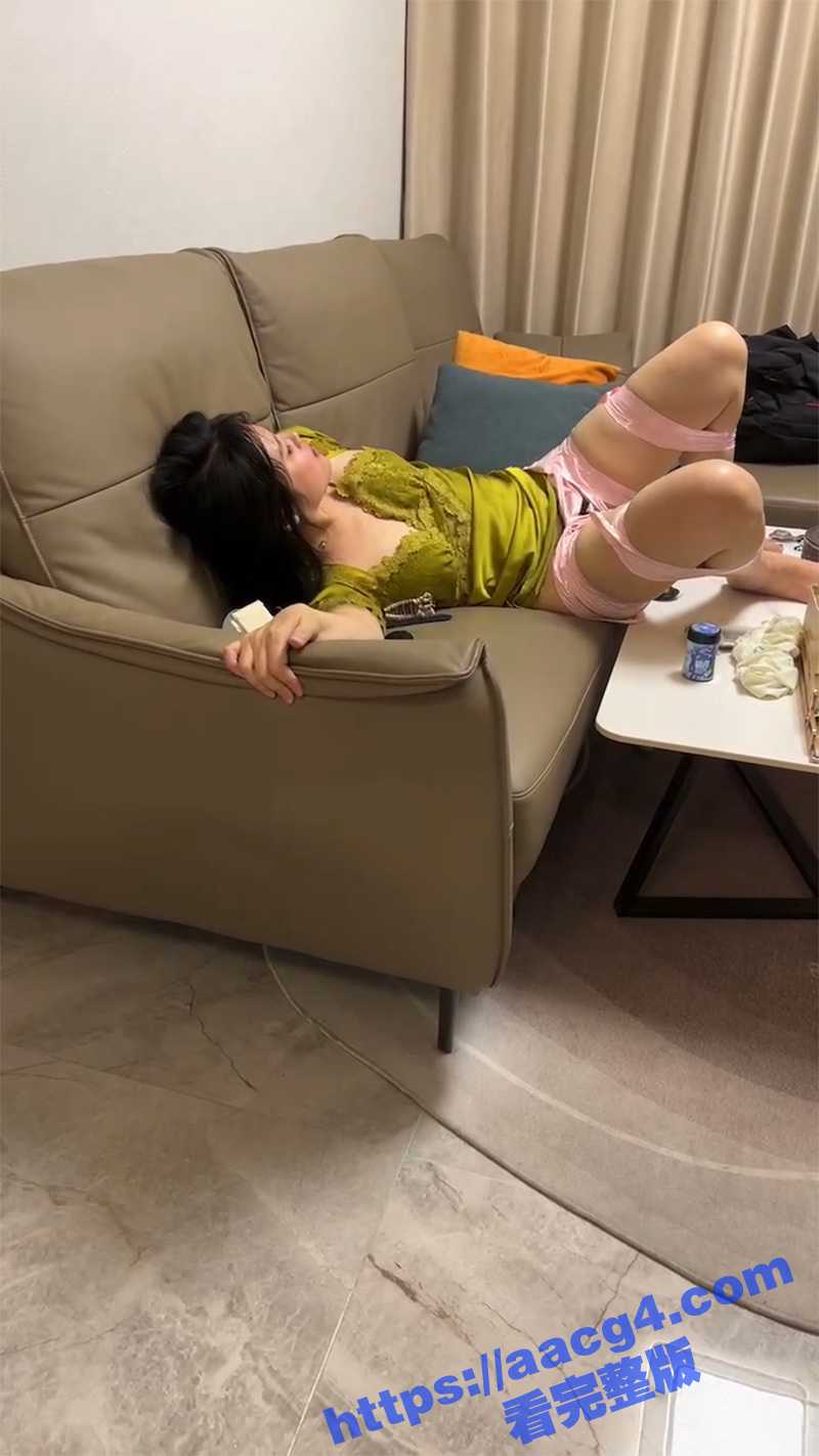 下药调教性感母狗 捆绑双腿炮机强力输出 插的小骚货不断求饶 这药劲还真是大 叫的太骚了 - 51吃瓜网-51吃瓜网