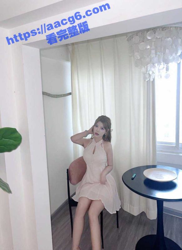 上海高校舞蹈女神沦为黄播新秀 外网出售小视频捞金 私密大尺度视频相片流出遭全网疯传-51吃瓜网