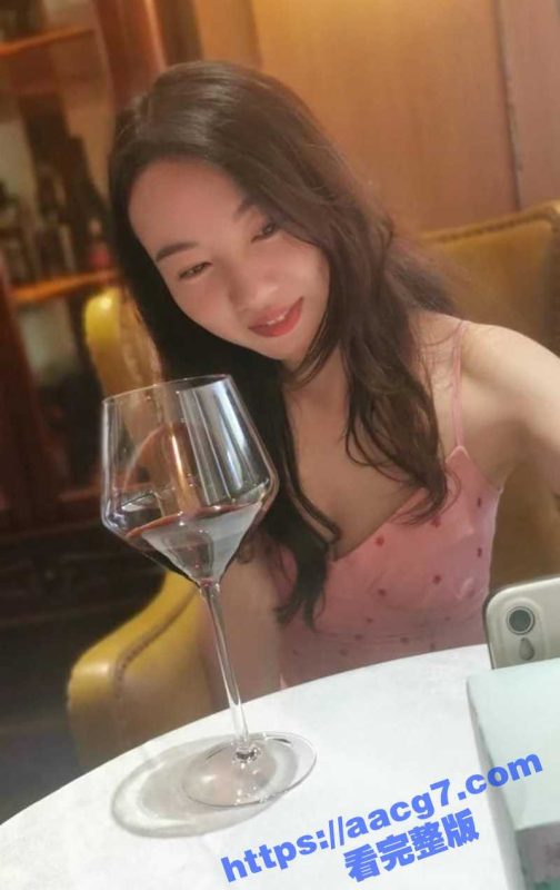 甘肃骚男炮王于鹏派 背着家中老婆 约啪无数少妇少女 操遍各种骚逼 真是男人典范啊-51吃瓜网