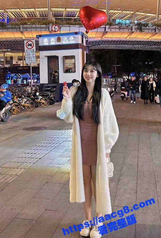 成都艺术职业大学 大长腿模特瑶瑶 酒店被摄影师潜规则口爆 可惜无毛白虎没操到 摄影师哭晕在厕所-51吃瓜网