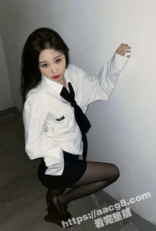 反差清纯学生妹沐瑶呀 黑丝全裸楼道抠逼自慰 一边喷水一边娇喘 细腰巨乳肥臀无比迷人-51吃瓜网