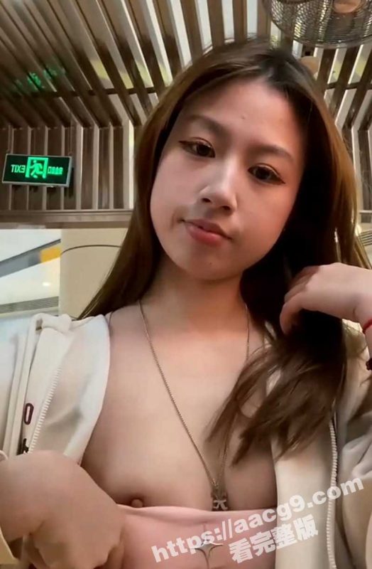 推特反差母狗欢欢 遭土豪远程调教 跪地打自己耳光10分钟 裸舞3P露出无所不能！-51吃瓜网