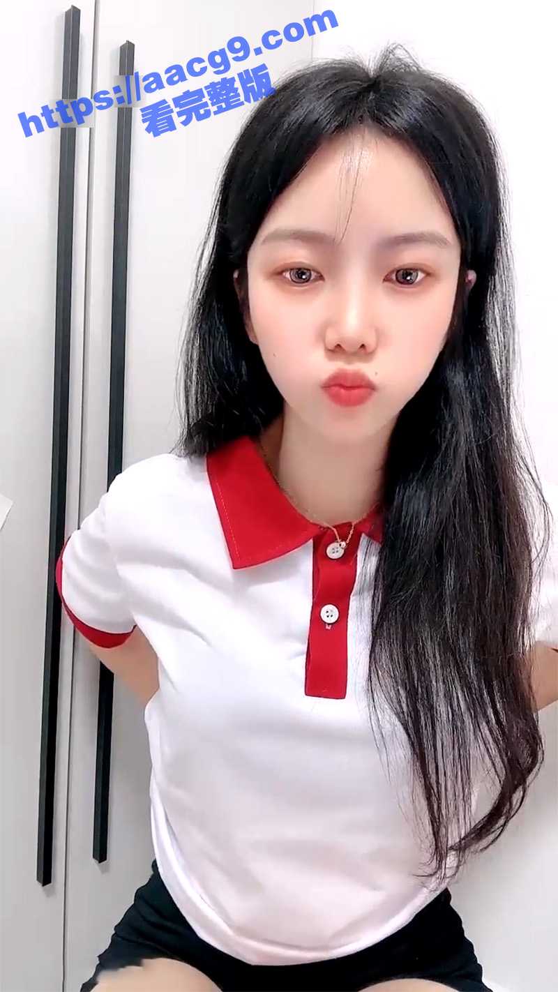 绝美颜值嫩妹下海 04年极品小仙女 大方展示粉嫩美乳 白嫩翘臀配一线天嫩鲍 真让人眼馋啊 - 51吃瓜网-51吃瓜网