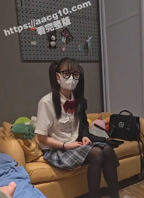 私房原创偷拍  约炮00后女大学生双马尾乖乖女  下海没多久就被内射到哭 哥们已经带她去买药了-51吃瓜网