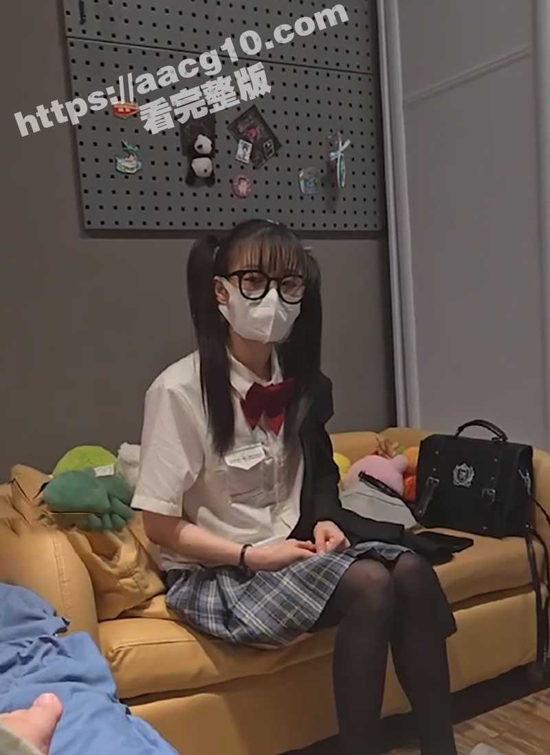 私房原创偷拍 约炮00后女大学生双马尾乖乖女 下海没多久就被内射到哭 哥们已经带她去买药了 - 51吃瓜网-51吃瓜网