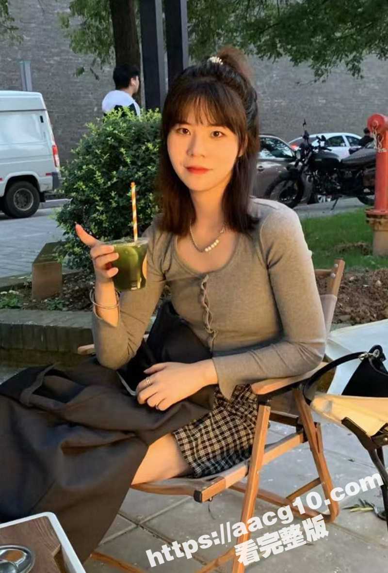 单位小领导酒店潜规则高挑美女同事 白嫩皮肤姿势多样 全程主动骑乘飘飘欲仙 - 51吃瓜网-51吃瓜网