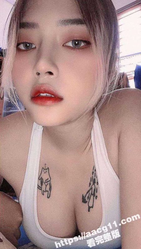 越南巨乳网红89妹 极品身材纹身女 土豪高价定制福利 洗澡自慰秀丰乳肥臀 大尺度视频流出-51吃瓜网