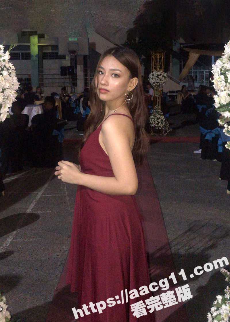 喜欢竖中指的马来西亚气质女老师手机相册流出 全是露脸裸照自慰骚拍 母狗气质显露无疑 - 51吃瓜网-51吃瓜网