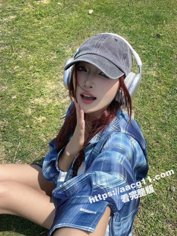 推特绿帽网黄 LuckyQL777 极品身材骚母狗被单男猛干 老公却只能在旁边打飞机-51吃瓜网