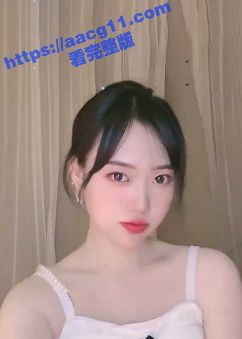 哈尔滨工业大可爱系花 方甜甜 手机泄密 嫩乳粉穴淫骚自拍 淫荡学生妹撕下清纯虚伪面具 - 51吃瓜网-51吃瓜网