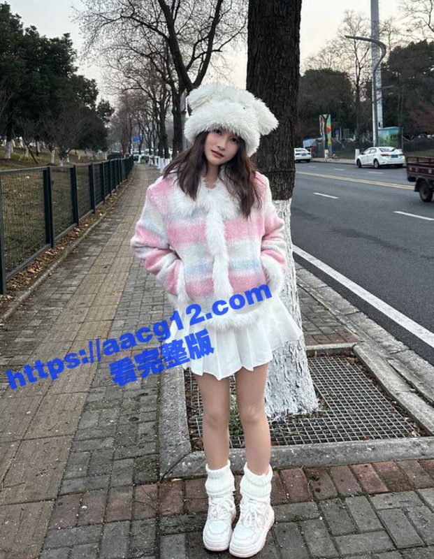 极品清纯学生妹 身材纤细巨乳白嫩 细腰翘臀美腿修长 被金主调教成了小母狗 各种调教反差感极强-51吃瓜网