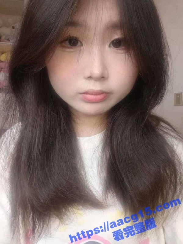 贵州可爱清纯小妹 被瓜友调教成母狗 口交毒龙样样精通 拉开窗帘露出后入 十分反差-51吃瓜网