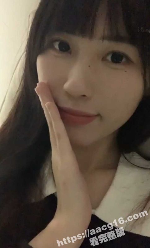 顶级清纯美少女 果果 私人定制福利流出 无暇胴体浓密私处 自摸自扣诱惑满满-51吃瓜网