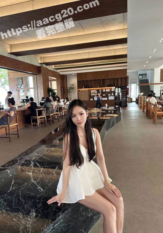 河南极品外围女 骚气十足 与炮友酒店大战 衣服都还没脱完就迫不及待了！-51吃瓜网