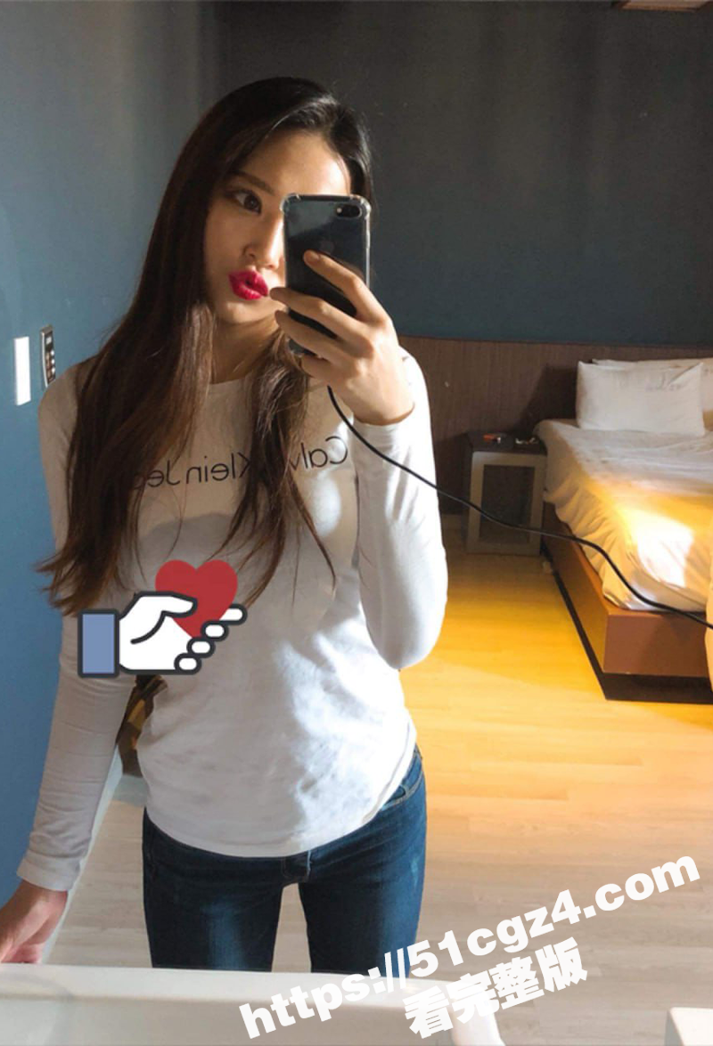 韩国知性女神 申泫雅 高冷人设崩塌！锁链束缚下跪爬行 吃肉棒如痴如醉！ - 51吃瓜网-51吃瓜网