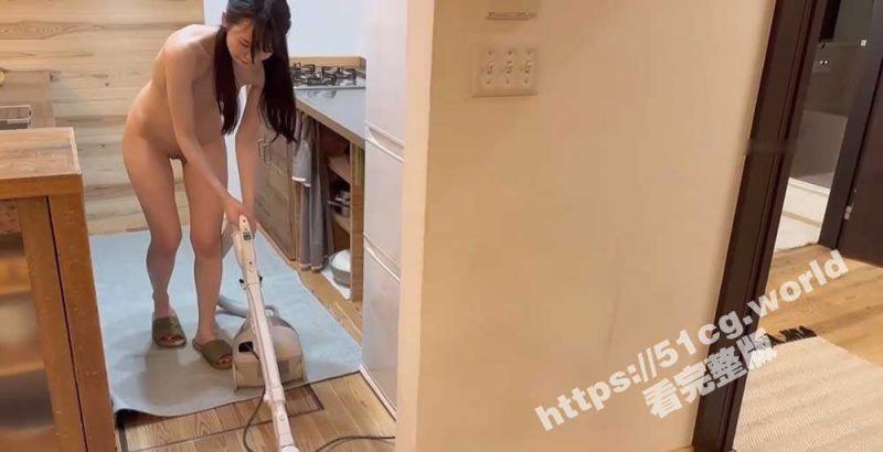 OnlyFans百万粉丝 甜美女神 潮红女王【yuahentai】最新视频做家务-51吃瓜网