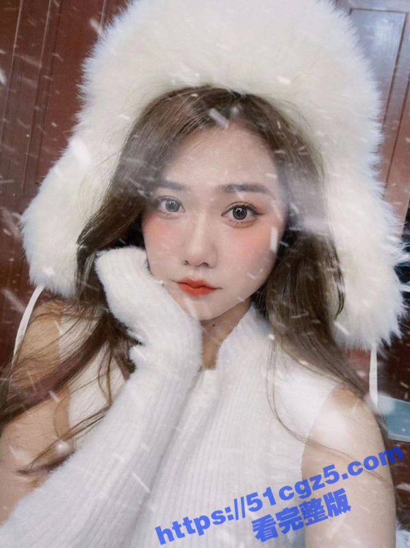 瓜友投稿！西安某外企文员92年小母狗 原高新银河ktv的坐台小姐 婚后出轨小鲜肉被曝光-51吃瓜网