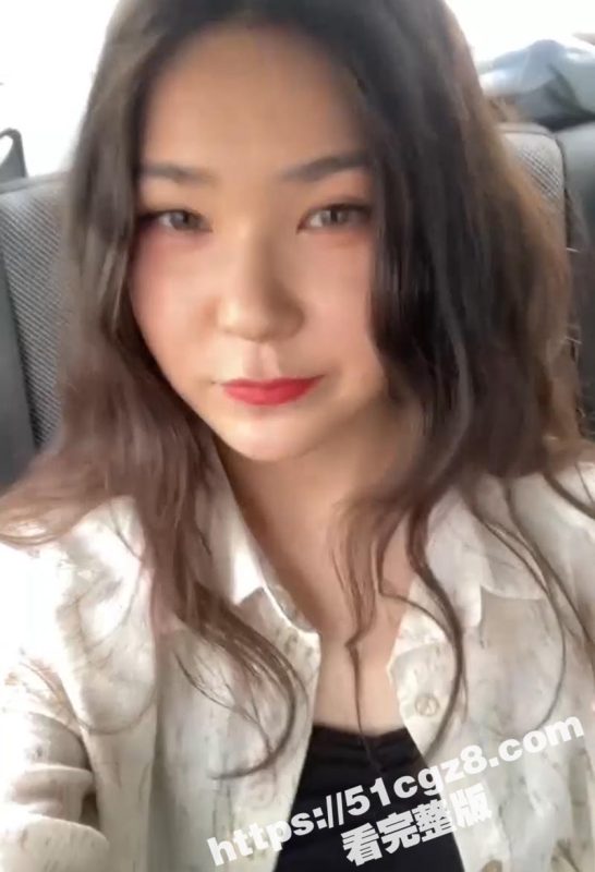 广西南宁美女 为完成金主安排的任务 出租车上自慰揉穴 勾引司机小树林里无套后入野战 最后还被颜射在脸上-51吃瓜网
