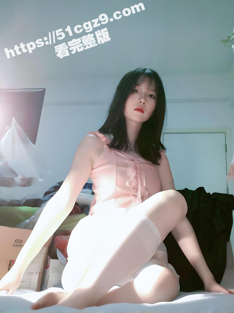 武汉高颜值厂妹 下海推特做福利姬 极品身材超清纯品嫩妹 被后入爆操 - 51吃瓜网-51吃瓜网