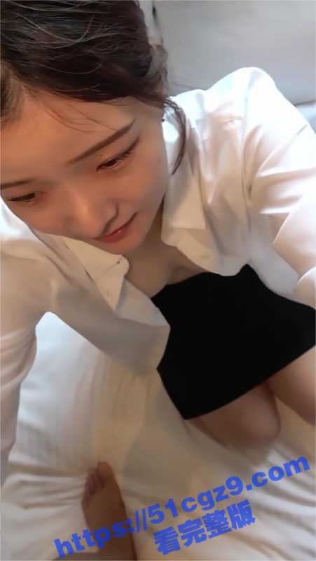 日本美乳人妻性爱视频流出 高颜值女主管私下竟是老板专享肉便器 乳交口射样样精通-51吃瓜网