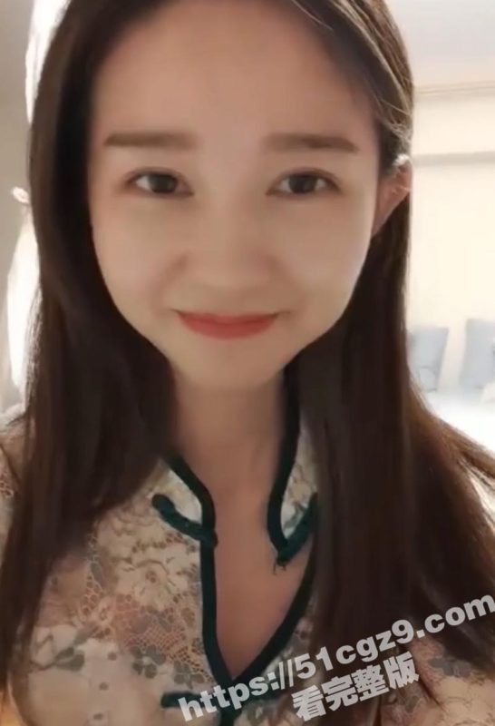 优雅气质美少妇为捞金做网黄直播做爱 短小男蹂躏良家人妻 抠穴吸屌疯狂性爱-51吃瓜网