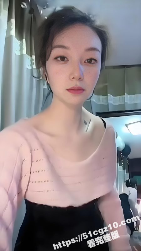 抖音尤物马美丽 最强擦边主播 长腿翘臀腰肢纤细 大尺度直播热舞 就连审核员都爱看 直播合集流出-51吃瓜网